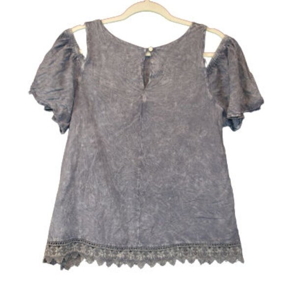 Altar’d State Cold Shoulder Lace Trim Blouse M - Picture 2 of 3